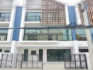 ให้เช่าโฮมออฟฟิศ 3ชั้น ซอยสุขุมวิท70/5 โครงการ Deco สุขุมวิท เขตบางนา ใกล้BTSแบริ่ง