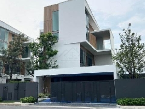 ขายบ้านเดี่ยว 3.5 ชั้น 76 ตรว. วีเว่ พระราม 9 มีลิฟท์ส่วนตัว ใกล้ รร.นานาชาติ Wellington