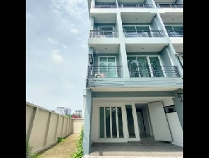 ให้เช่าโฮมออฟฟิศ4ชั้นห้องมุม 300ตร.ม.ย่านรามอินทราใกล้แฟชั่นไอแลนส์MRTวงแหวนรามอินทราสามารถจดทะเบียนบริษัทได้