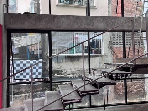 ให้เช่าอาคาร2.5ชั้น 900 ตร.ม. ย่านห้วยขวาง สุทธิสาร ดินแดง จอดรถ 30 คัน เหมาะทำสำนักงานออฟิศและกิจการอื่นๆ