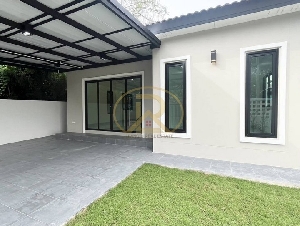 ขายบ้านสร้างใหม่ ขายถูก ทำเลดี ฟรีค่าใช้จ่ายในการโอน บ้านเดี่ยวชั้นเดียว ซ.ศรีราชา-หนองยายบู่ ต.สุรศักดิ์ อ.ศรีราชา จ.ชลบุรี