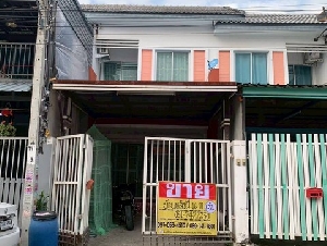 ขาย ทาวน์เฮ้าส์ 2 ชั้น โครงการทาวน์เฮ้าส์ ทาวน์โฮมกิตตินคร กรีนอเวนิว ใจกลางเมืองสมุทรปราการ บางพลี