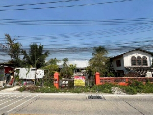 ขายด่วน ที่ดิน 107 วา  ปากซอยจัดสรรตาเบิ้ม4  ใกล้ถนนประชาอุทิศ 90    ZTK328