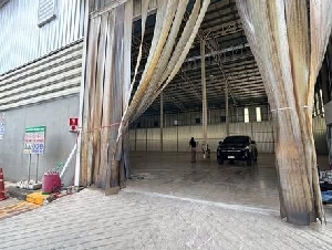 ให้เช่าโกดัง 1,200 ตร.ม. เพดานสูงเกิน 9 เมตร ถนนประชาชื่น เขตบางซื่อ