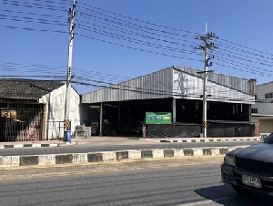 ให้เช่าโกดัง 840 ตารางเมตร ไฟฟ้า 3 เฟส ตัวอำเภอ ท่าม่วง จ.กาญจนบุรี รถเทลเลอร์เข้าได้