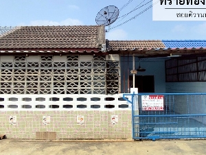 ขายทาวน์เฮ้าส์ หมู่บ้านทรายทองนิเวศน์ ซอยติวานนท์45 (DD002326)