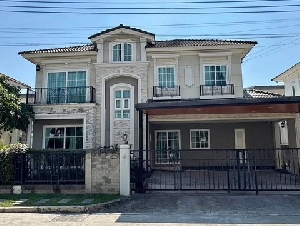 ให้เช่าบ้านใกล้เดอะมอลล์บางกะปิ, เซ็นทรัลอีสต์วิลล์ ,ช็อคโกแลตวิลล์ แฟชั่นไอส์แลนด์ ย่านเลียบด่วน เกษตรนวมินทร์  ซ.นวมินทร์42 