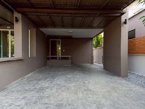 ให้เช่าบ้านเดี่ยว4ห้องนอน  ใกล้ธรรมศาสตร์ ศูนย์รังสิตเพียง 15 นาทีหมู่บ้านบารานีเรสซิเดนซ์ คลองสาม คลองหลวง ปทุมธานี 