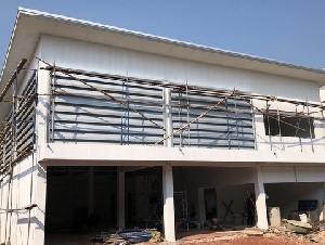 ให้เช่าโกดัง 400 ตารางเมตร ถนนเอกชัยบางบอน ใกล้ทางด่วนแหล่งชุมชน ธนาคาร ตลาด หาแรงงานสะดวก 