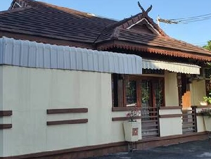 บ้านเดี่ยวชั้นเดียว หมู่บ้านบลูสตาร์ วิลเลจ พัทยาใตั หลังมุม ติดสระว่ายน้ำ 59.9 ตรว พื้นที่ใช้สอย 240 ตารางเมตร