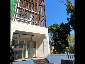 T26-609 ให้เช่า สำนักงาน - ห้องนอน 1 ห้อง ห้องน้ำ 9 ห้อง ชั้นทั้งหมด 5 ชั้น 1 ตารางวา