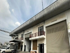 ให้เช่าโกดังพร้อมออฟฟิศ 600 ตร.ม. ซอยยิ่งเจริญ บางพลี สมุทรปราการ พื้นที่สีม่วง ขอ รง.4 ได้ ทำเลดี พร้อมใช้งาน 