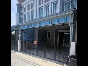 ให้เช่าทาวน์เฮ้าส์ 2 ชั้น หมู่บ้าน Golden Neo Sukumvit Lasalle ซ.สุขุมวิท 113