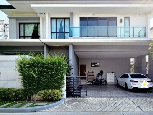 ขายบ้านเดี่ยว 2 ชั้น 72 ตรว. 4 ห้องนอน เดอะ ซิตี้ เอกมัย-ลาดพร้าว เพียง 10 นาที จาก เอกมัย-ทองหล่อ ใกล้ รร. บดินทรเดชา