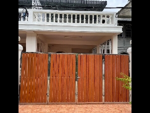 ให้เช่าทาวน์เฮาส์ 2 ชั้น 34 ตร.ว. ซอยอุดมสุข 51 เขตบางนา ใกล้ทางด่วนบางนา