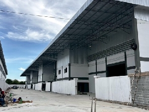 ให้เช่าโกดังพร้อมออฟฟิศสร้างใหม่ ไฟฟ้า 250 KVA  มี 3 ขนาดให้เลือก  ตำบล สวนหลวง อำเภอกระทุ่มแบน 