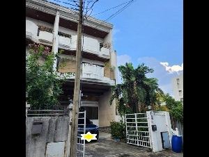 ให้เช่าทาวน์โฮม3ชั้นหลังมุม250ตร.ว.ย่านบางจากสุขุมวิท99ใกล้BTSบางจาก