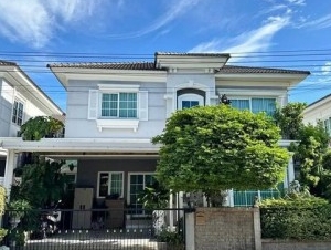 HR 10077 ให้เช่าบ้าน2 ชั้น  โครงการโกลเด้นนีโอ2  นวมินทร์ 42 แยก 27