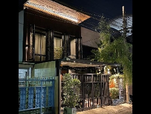 ให้เช่า ขาย ทาวน์โฮม 2 ชั้น ซอยรามคำแหง 26/1 เดินทางสะดวก ใกล้เดอะไนน์พระราม 9