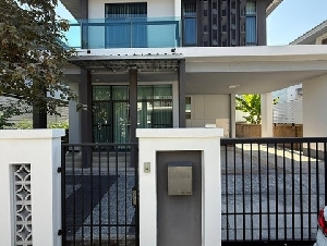 ให้เช่าบ้านเดี่ยว 2 ชั้น 55 ตรว. 4 ห้องนอน โครงการเศรษฐสิริ พัฒนาการ Setthasiri Pattanakarn รีโนเวทใหม่ พร้อมเข้าอยู่ ใกล้สนามบิน