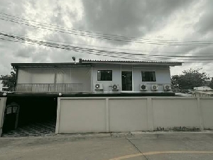 ให้เช่าบ้านเดี่ยว 2 ชั้น 5 ห้องนอน 2 ห้องน้ำ ซอยสุขุมวิท56 ใกล้ BTS อ่อนนุช บางจาก