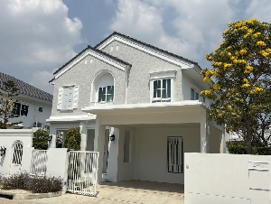 ให้เช่าบ้านเดี่ยว 2 ชั้น 65 ตรว. 183 ตรม. โครงการชัยพฤกษ์ บางนา กม.15 Chaiyapruek Bangna km.15 ใกล้ Central Village