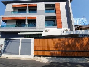 ให้เช่าโฮมออฟฟิศ 3 ชั้น 70 ตร.ว. ถ.สุทธิสารวินิจฉัย ซอย 20 มิถุนา ใกล้ MRT สุทธิสาร