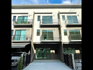 ให้เช่าทาวน์โฮม 3 ชั้น 3 ห้องนอน บ้านกลางเมือง พหลฯ-รามอินทรา เฟอร์พร้อมอยู่ ใกล้ Big C สะพานใหม่