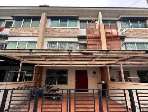 ขายทาวน์โฮม 3 ชั้น 20 ตร.ว. หมู่บ้านทาวน์พลัส เกษตร-นวมินทร์ ถนนคลองลำเจียก