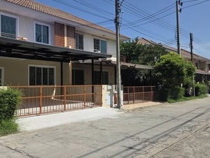 ขายทาวน์เฮ้าส์ศาลายา–พุทธมณฑล นครปฐม อาภากร 2 ใกล้มหิดล | รีโนเวทใหม่ 5 ห้องนอน 30.6 ตร.ว.
