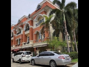 HR 10312 ให้เช่าทาวน์โฮม3ชั้น หลังมุม คาซ่า ซิตี้ Casa City ลาดพร้าว ซอยโยธินพัฒนาการ 3 ใกล้เลียบด่วน นวมินทร์111 ลาดพร้าว 101