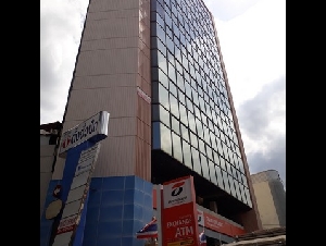 สำนักงาน อาคารตั้งฮั่วปัก 1 ไร่ 0 งาน 1 ตร.ว. 15200 บาท. ใกล้กับ หัวลำโพง ซื้อไว้มีแต่กำไร