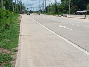ขายที่ดิน 16 ไร่ ติดถนน 4 เลน บ้านโพธิ์-แปลงยาว (สาย 3304) อ.บ้านโพธิ์ จ.ฉะเชิงเทรา